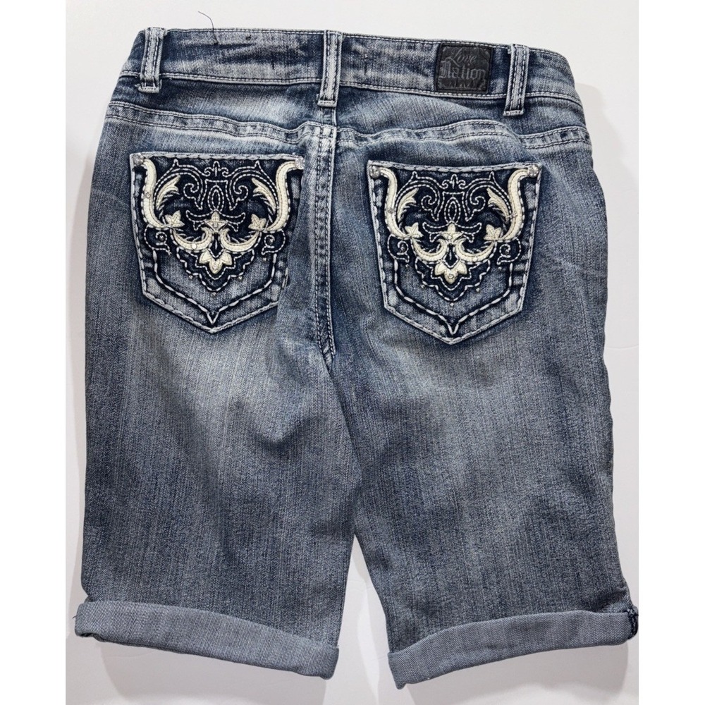 Love Nation Shorts‎ 6 Bermuda Distress Embellished Womens 32 x 10.5 Bling